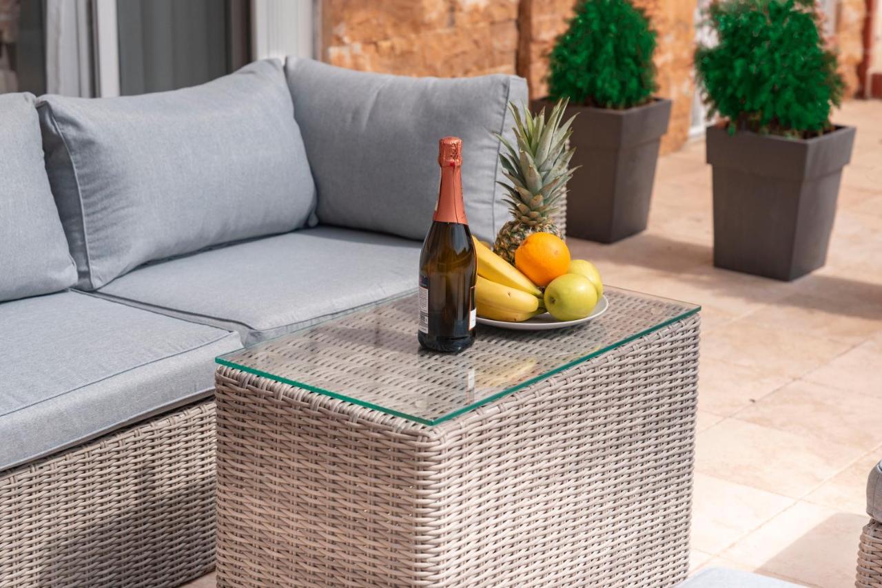 Valentinos Apartments Kallithea  Екстериор снимка
