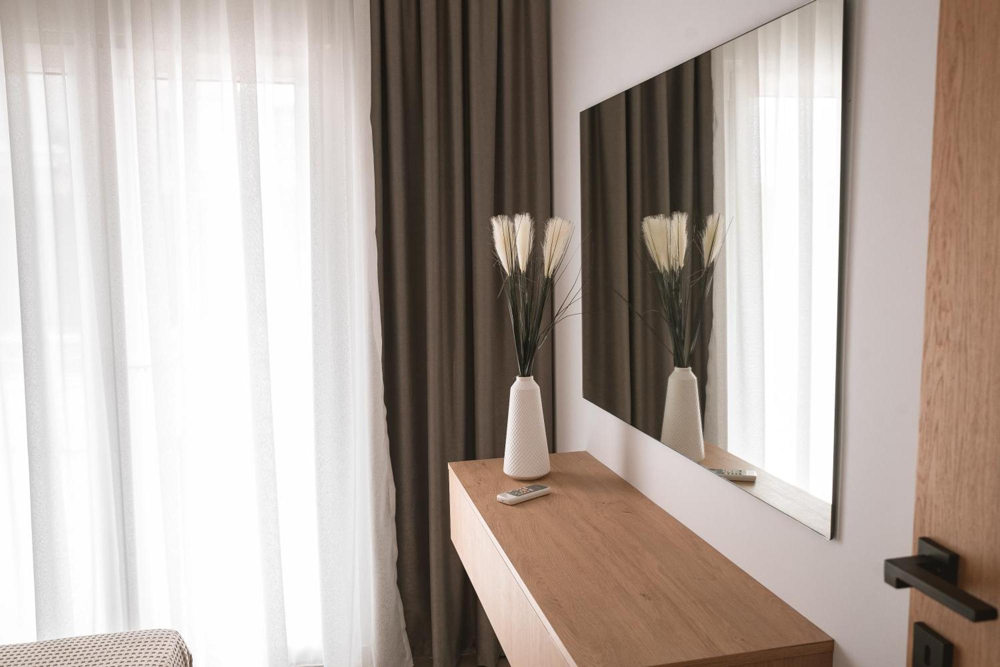 Valentinos Apartments Kallithea  Екстериор снимка